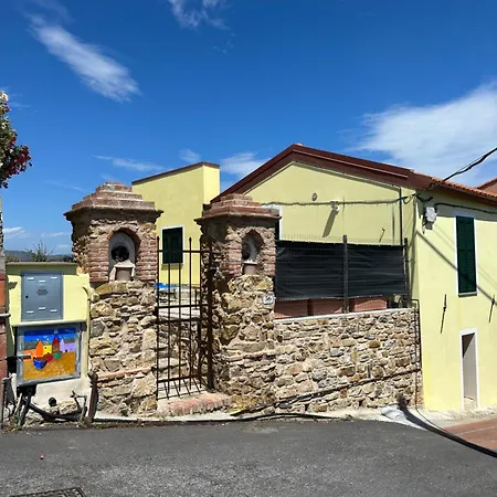 Ca' Limoni Holiday home *