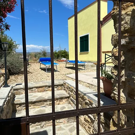 Ca' Limoni Holiday home Costarainera
